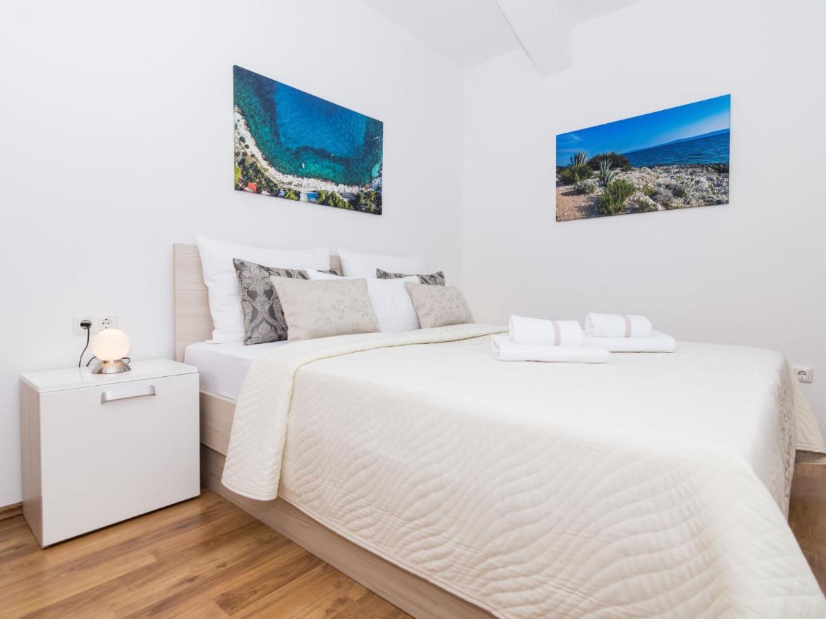 Apartment Villa Nikaroni-1 By Interhome Trogir Eksteriør billede
